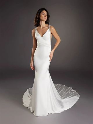 Atelier Pronovias Llum