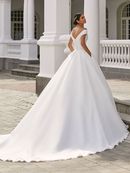  Pronovias  2024