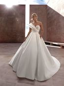  Pronovias  2024