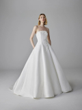  Pronovias  2025