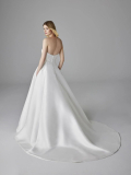  Pronovias  2025